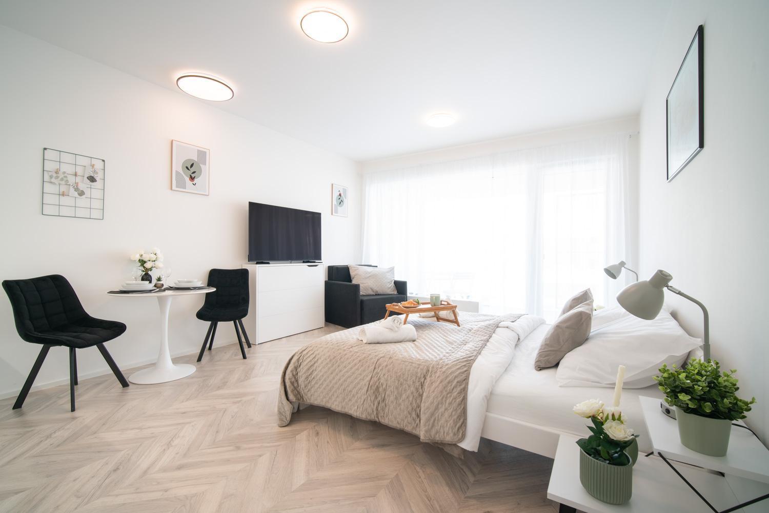City Relax Apartments With Free Parking, 10 Mins Walk To City Centre เบอร์โน ภายนอก รูปภาพ