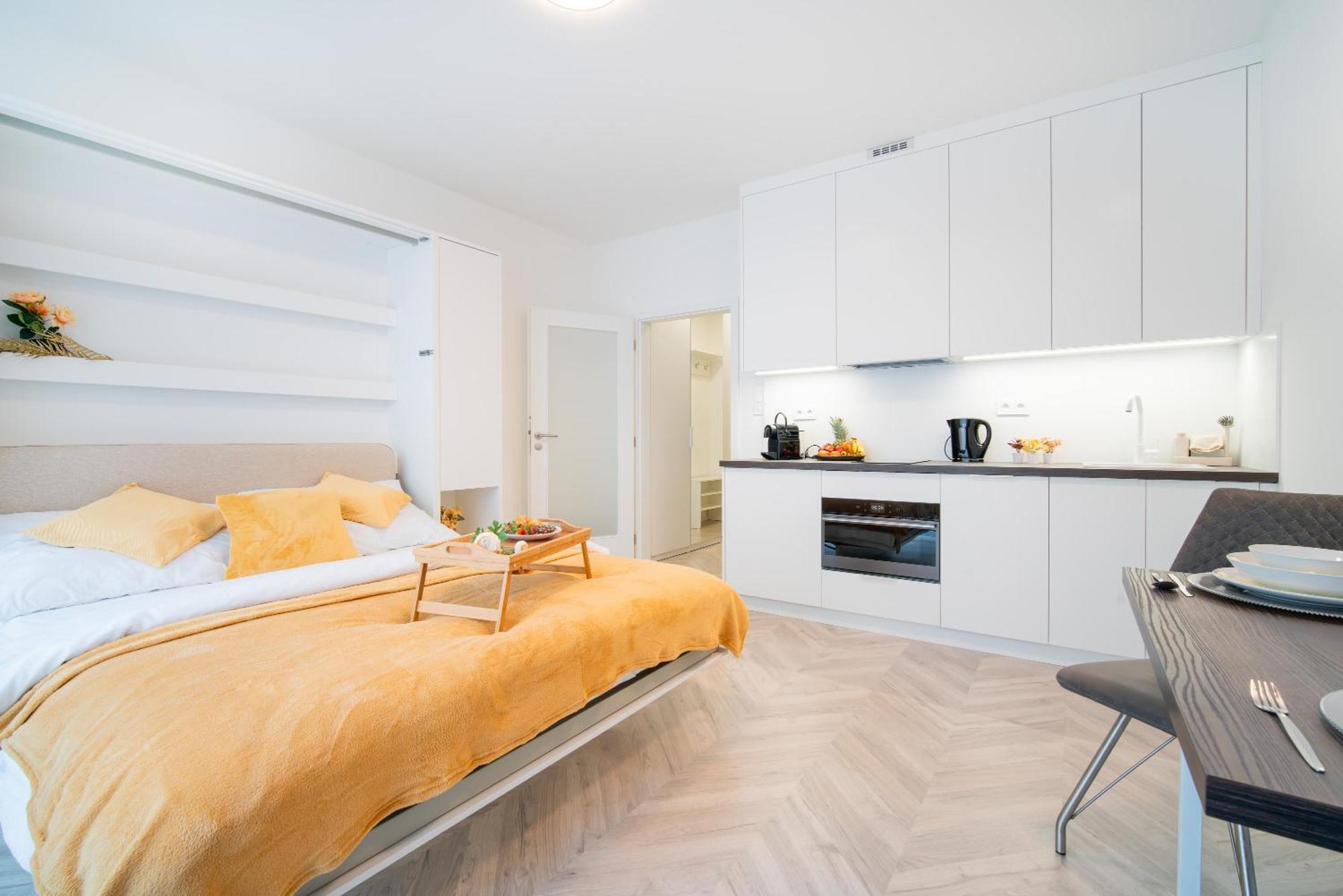 City Relax Apartments With Free Parking, 10 Mins Walk To City Centre เบอร์โน ภายนอก รูปภาพ