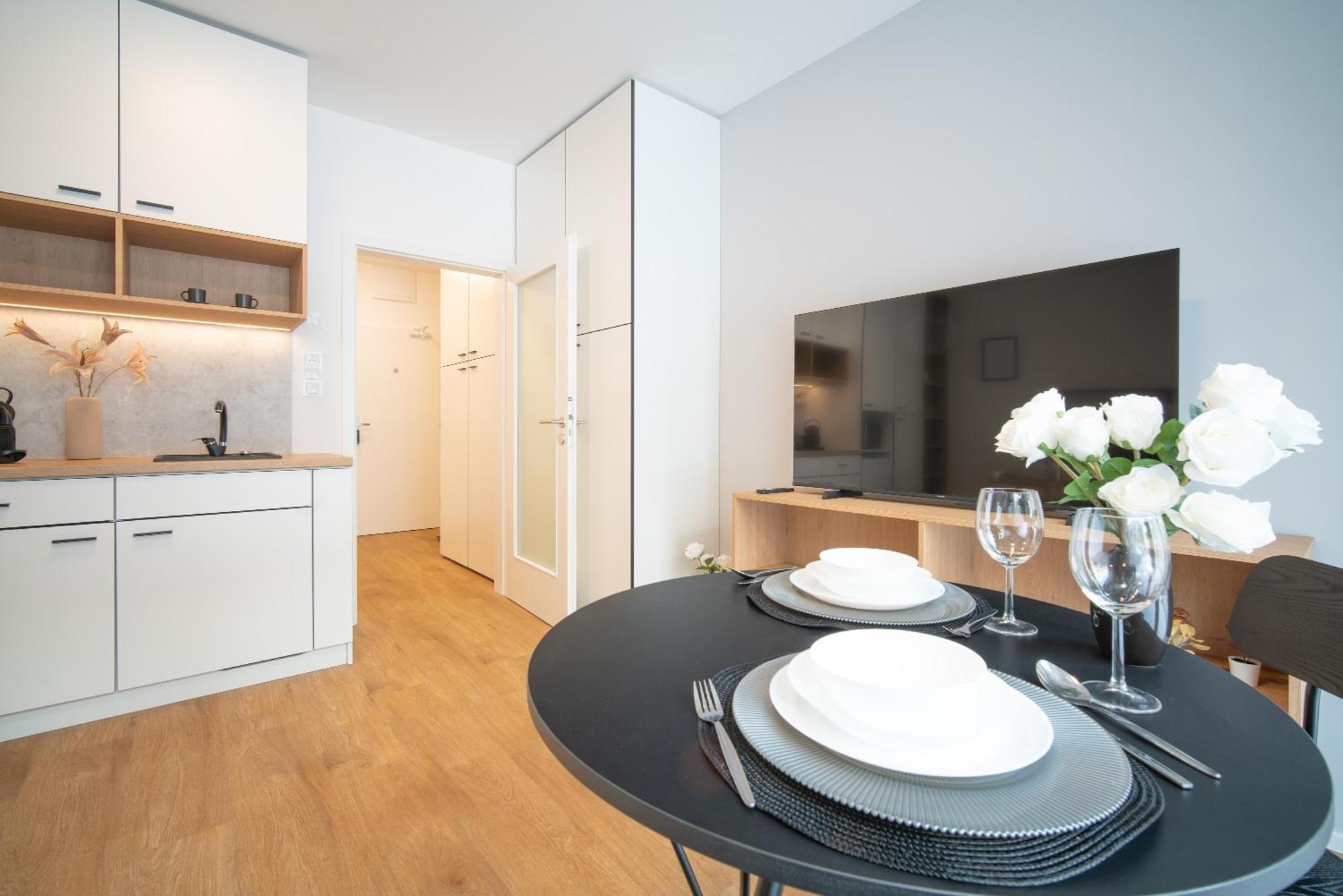 City Relax Apartments With Free Parking, 10 Mins Walk To City Centre เบอร์โน ภายนอก รูปภาพ