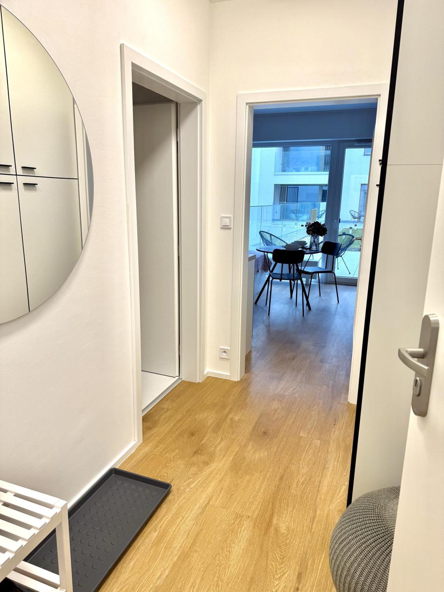 City Relax Apartments With Free Parking, 10 Mins Walk To City Centre เบอร์โน ภายนอก รูปภาพ